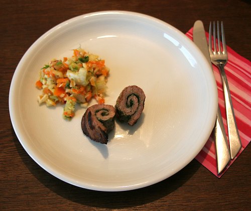 leckere-roulade-auf-dem-teller