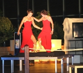 Frauen im Abendkleid