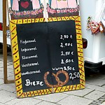 Brezn Preis 2,50 Euro - noch 100 m zur Wiesn